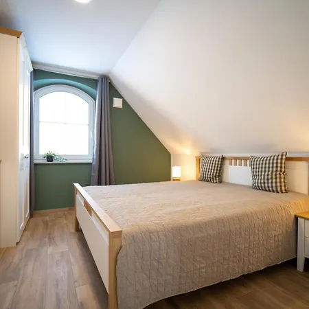 Ankerplatz In Der Puddeminer Wiek Feriehus *